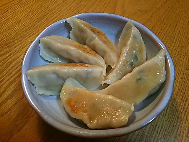 朝から食べる餃子