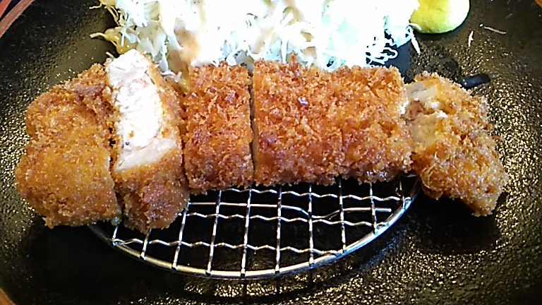 山形の豚カツ屋「とん八」