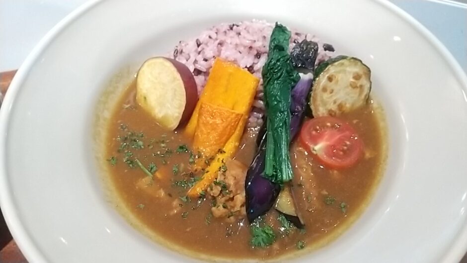 あっさり目みのりの自家製カレー